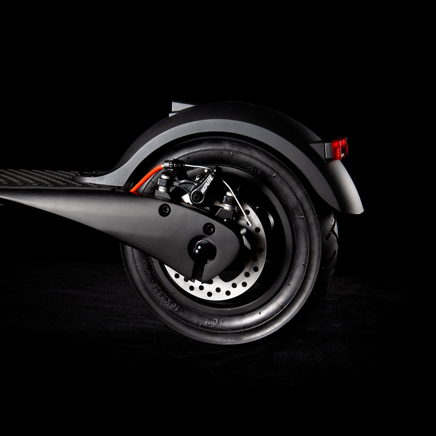 TurboAnt X7 Max Folding Electric Scooter – 32 Mile Range, 20 MPH