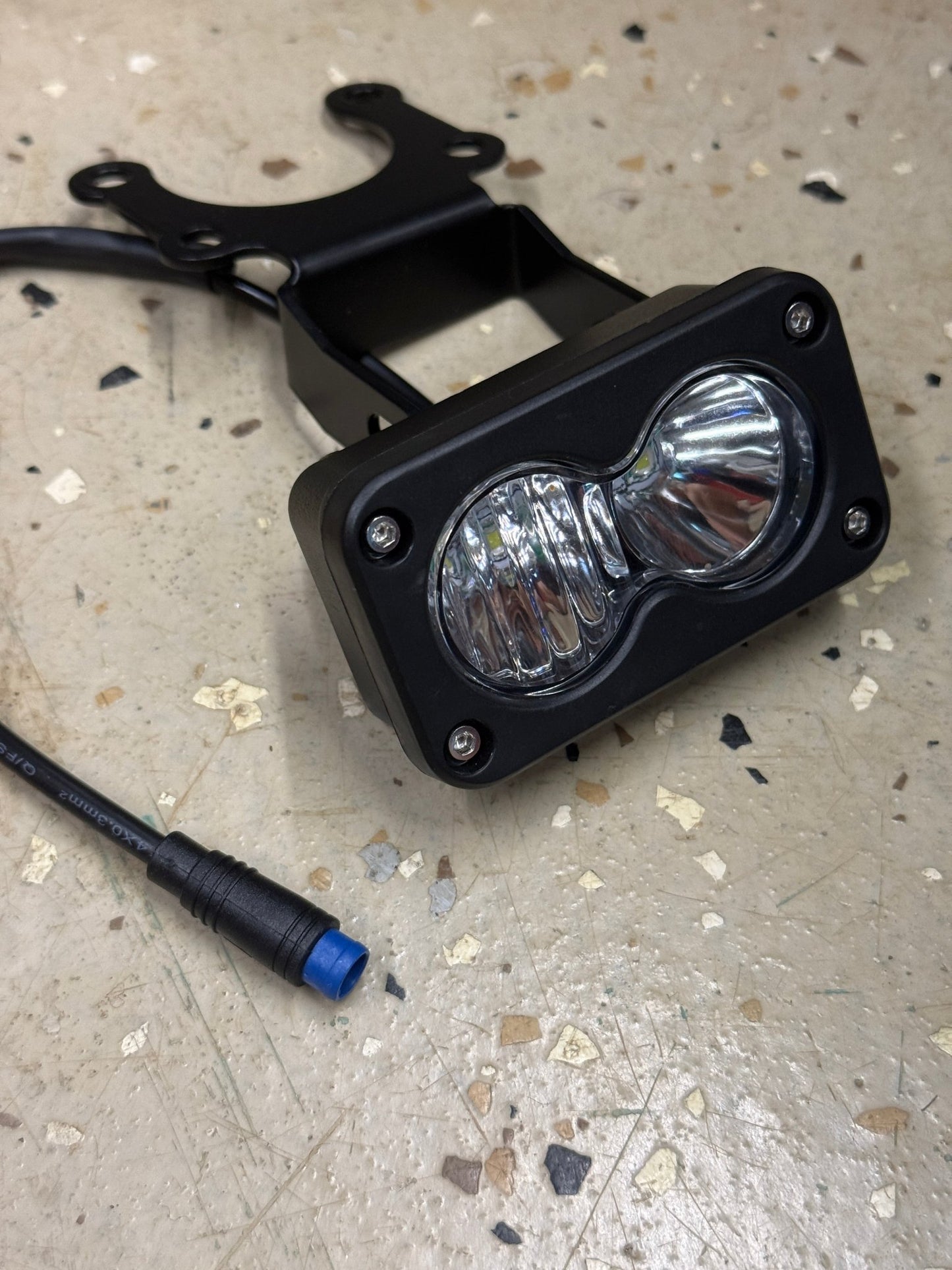 (Mantis/X) Baja Headlight
