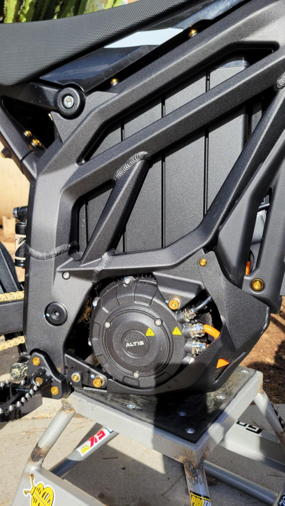 Titanium Full Body Kit - Altis Sigma (V1 Kit)