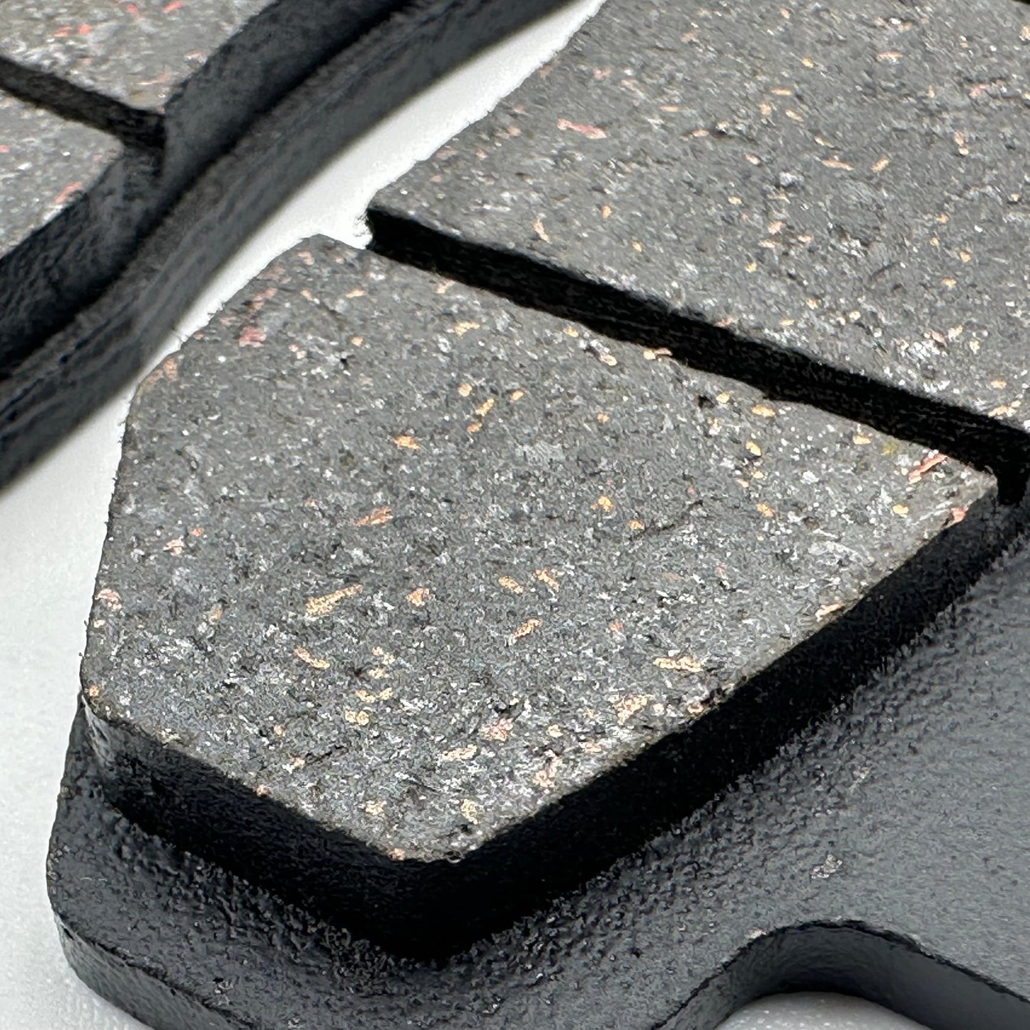 Surron Ultra Bee Brake Pads – Ceramic-Kevlar