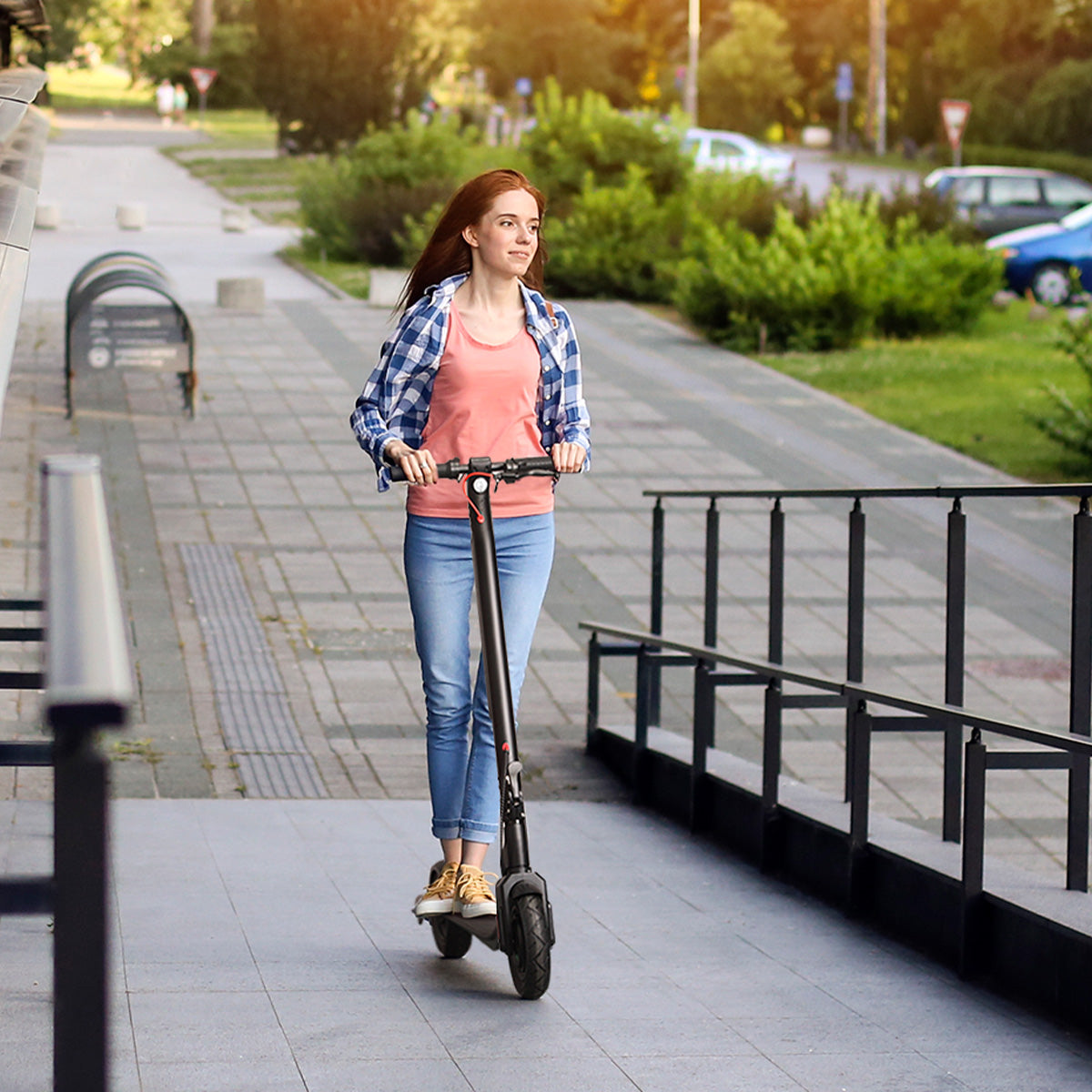 TurboAnt X7 Max Folding Electric Scooter – 32 Mile Range, 20 MPH