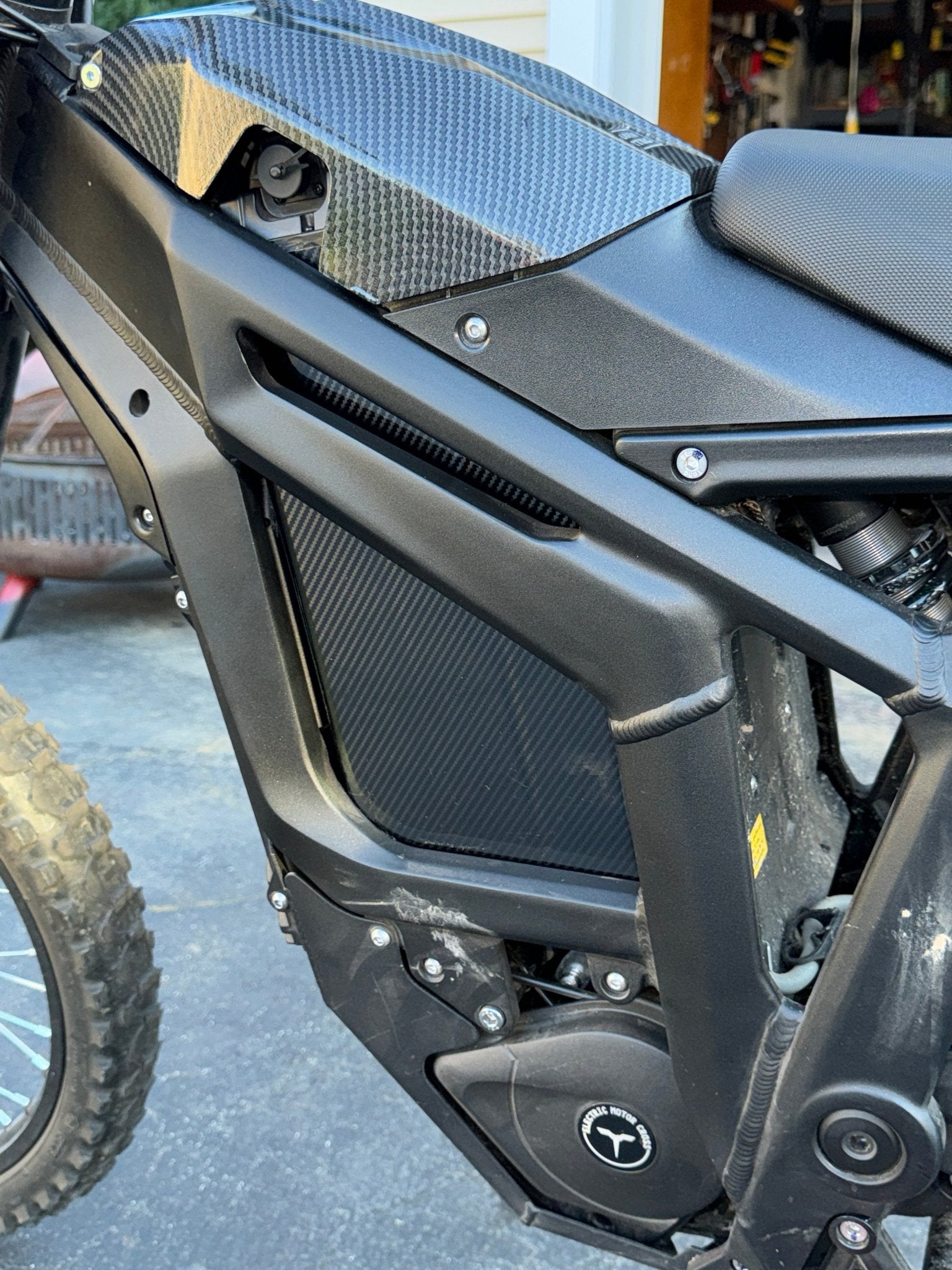 E - Bike Carbon Fiber Battery Wrap