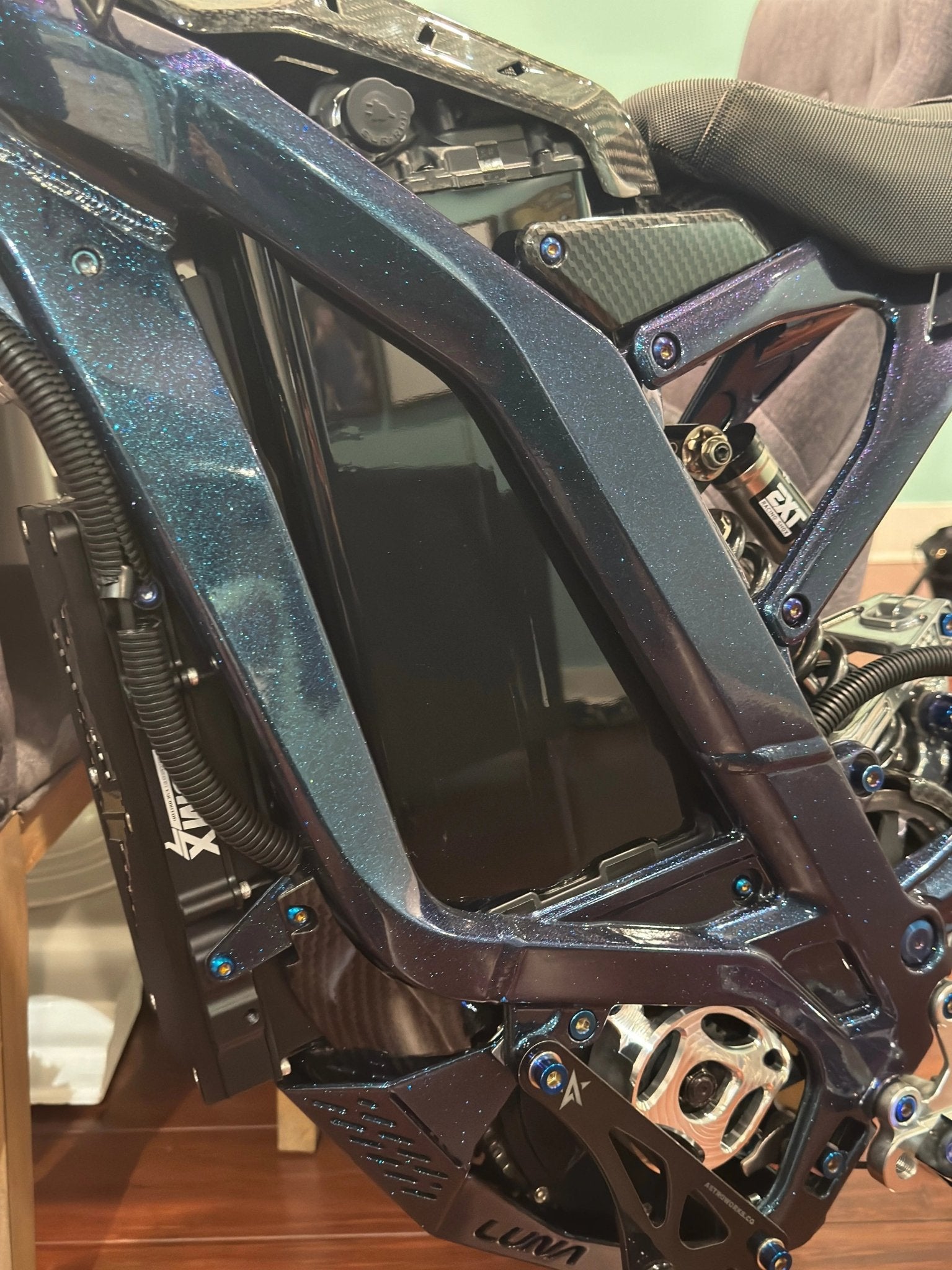 E - Bike "invisible" Vantablack Battery Wrap