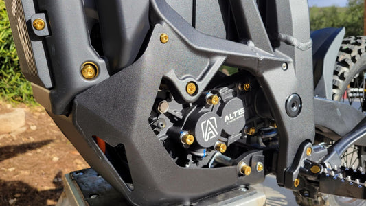 Altis Sigma with gold titanium full-body bolts installed – motor and frame
