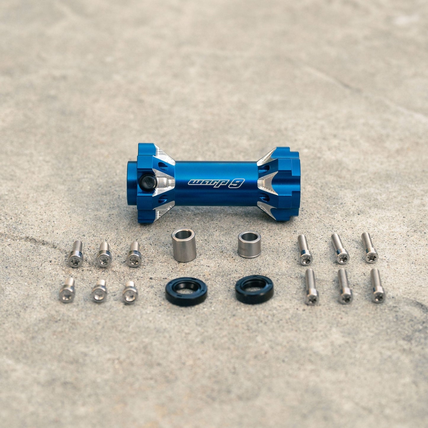 Warp 9 Jackshaft *Will not fit E-ride Pro bikes with 12mm jackshaft bolt* (Collective)