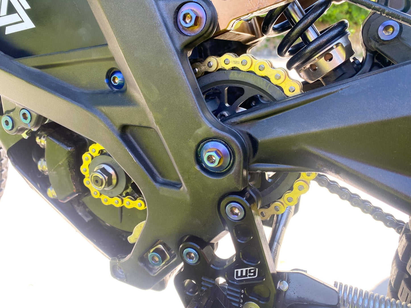 Warp9 Chain Drive with KMC 420 O ring Chain